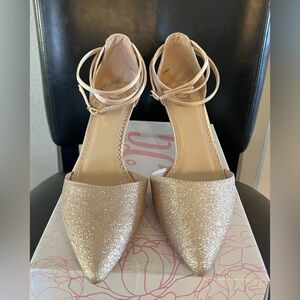 Journee Collection Women's
Luela Pump